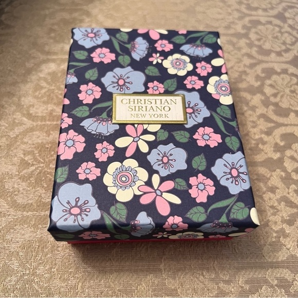 Christian Siriano cubic zirconia glass stone bow earrings new in box - Picture 5 of 6